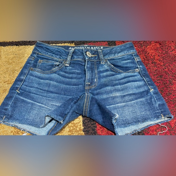 American Eagle Outfitters Cutoff Super Stretch Jean Shorts - Picture 2 of 4